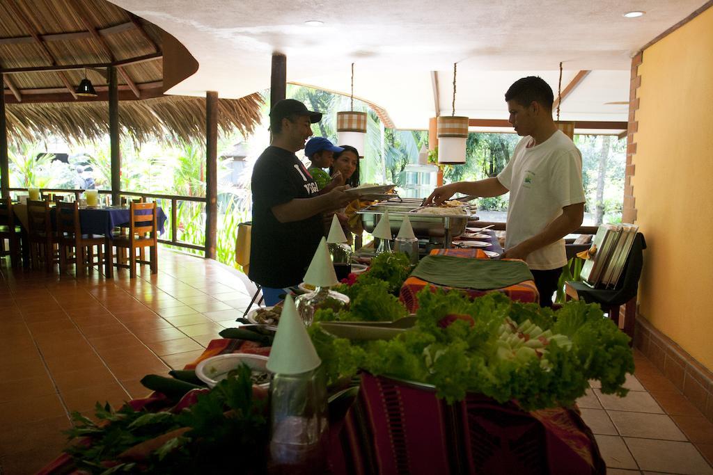 Turtle Beach Lodge Tortuguero Eksteriør bilde