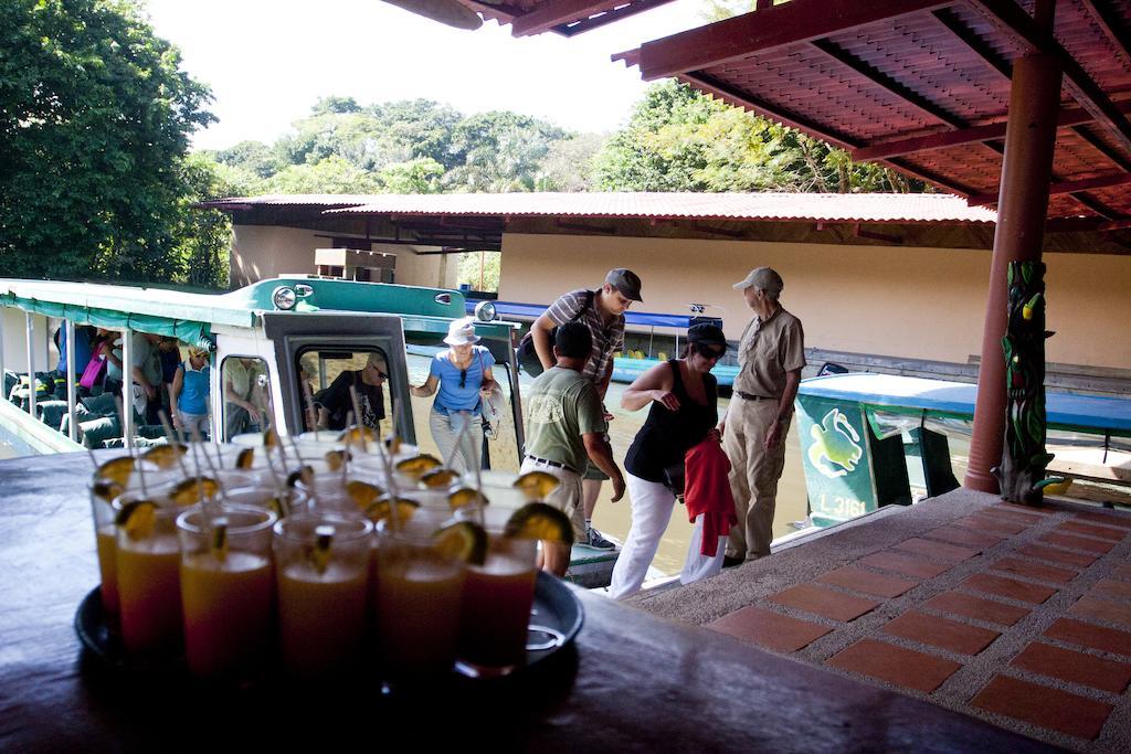 Turtle Beach Lodge Tortuguero Eksteriør bilde